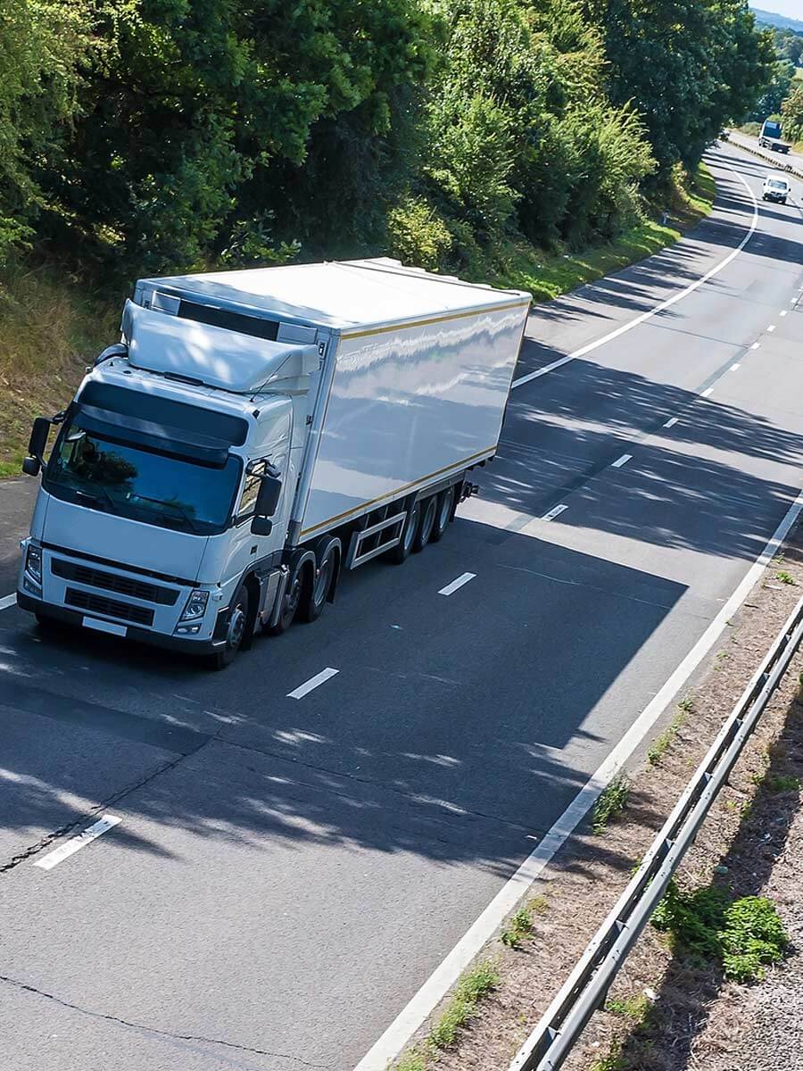 long-distance-courier